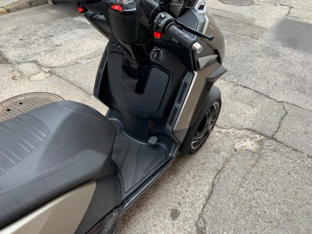 Peugeot Metropolis 400i ABS