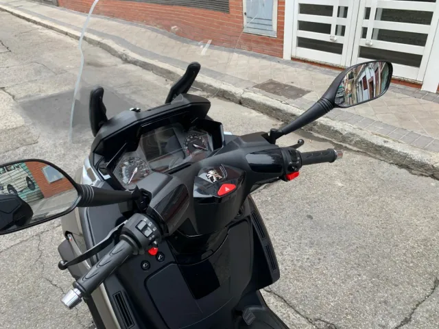 Peugeot Metropolis 400i ABS