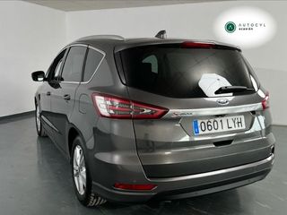 Ford S Max 2.5 Duratec Atkinson FHEV 140kW Trend