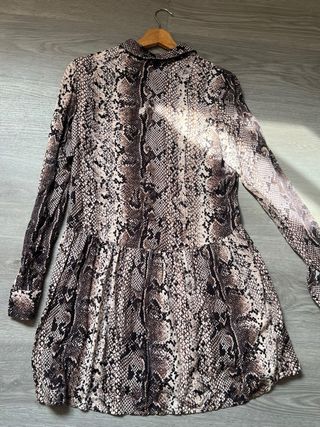 Vestido estampado serpiente mujer