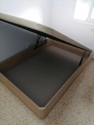 LIQUIDACIÓN EN Canapés abatibles y colchones