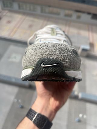 Nike P-6000 Blancas y Verdes Retro