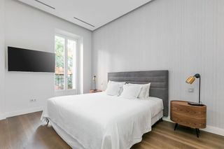 Piso en alquiler en Recoletos en Madrid