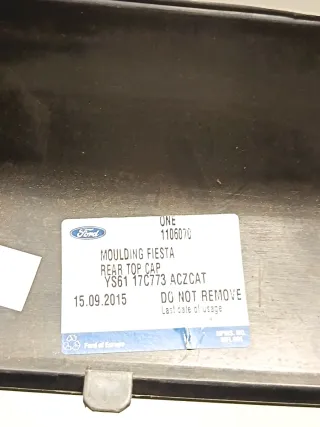 Moldura Parachoques Trasero Ford Fiesta 2000