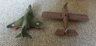 Lotto 2 mini Aerei in metallo vintage 6/8 cm circa
