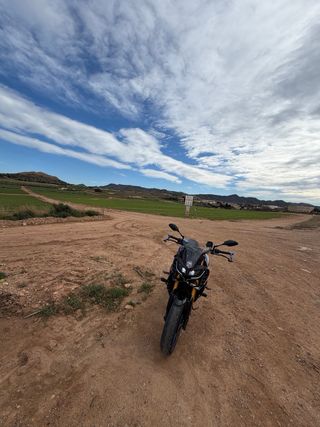 Yamaha MT-09 SP Negra y Azul
