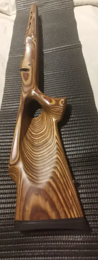 Culata Thumbhole Madera