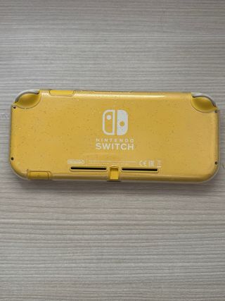 Nintendo Switch Lite Gialla