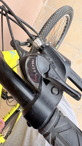 Bicicleta Conor 5200 21 velocidaes amarilla