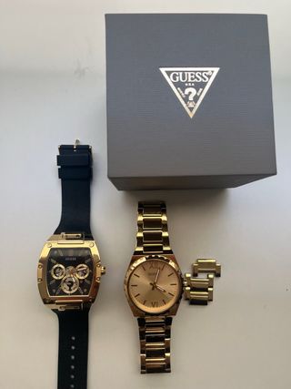 Relojes Guess Dorados y Negros