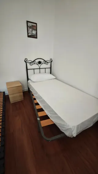 Somier metálico con base de madera