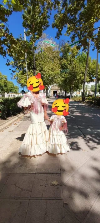 Vestiti gitani plumeti beige