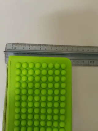 Trousse/Astuccio in silicone verde