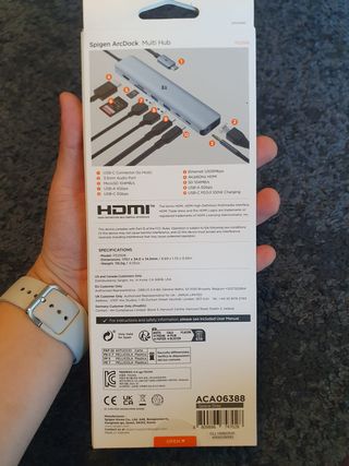 Hub USB-C Spigen 9-en-1 4K HDMI SD