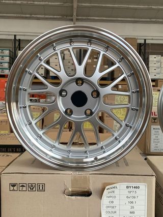 4 LLANTAS 8x18 y 9x18 5x120 et20 74.1 stilo bbs LM