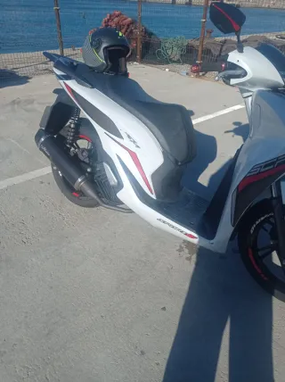 Honda SH 11.000 km. Año 2022