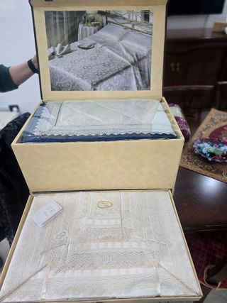 Trapunta e Lenzuola Bianche