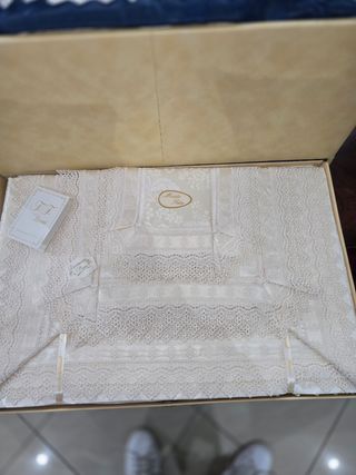 Trapunta e Lenzuola Bianche