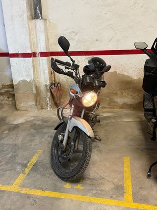 Yamaha YBR 125 2010 Plata