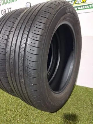 225 60 18 100H DUNLOP GRANDTREK PT30