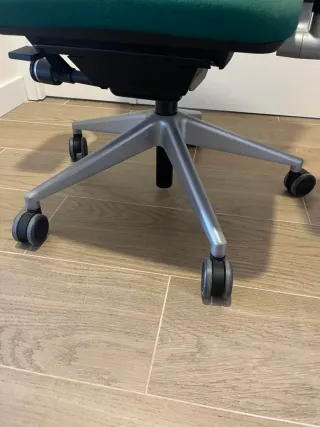 Silla Steelcase Please II