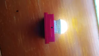 Linterna casera con placa solar