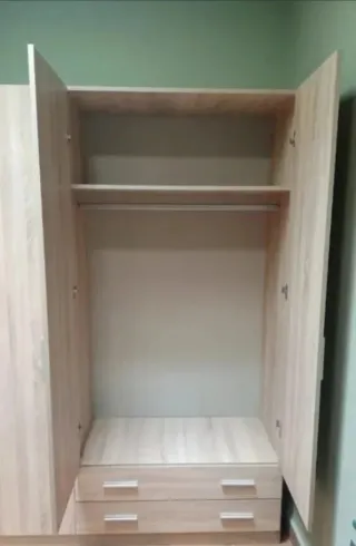 Armario blanco 6 puertas y 4 cajones