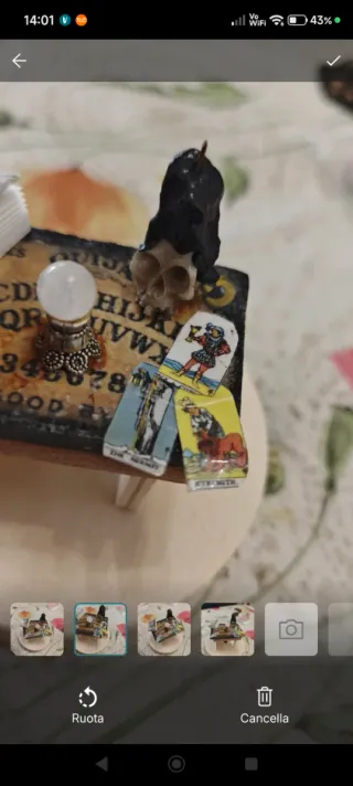 Miniatura Tavolino Strega Ouija Tarocchi Teschio