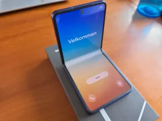 Samsung Galaxy Z Flip7 512GB Azul/Negro