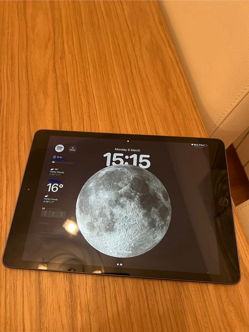 iPad Air 4 Space Gray afbeelding 2