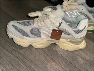 New Balance 9060 Bricks & Wood Talla 41.5