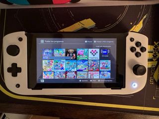 Nintendo Switch con giochi e accessori
