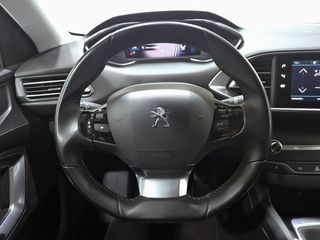 Peugeot 308 5p Active Pack BlueHDi 130 S&S