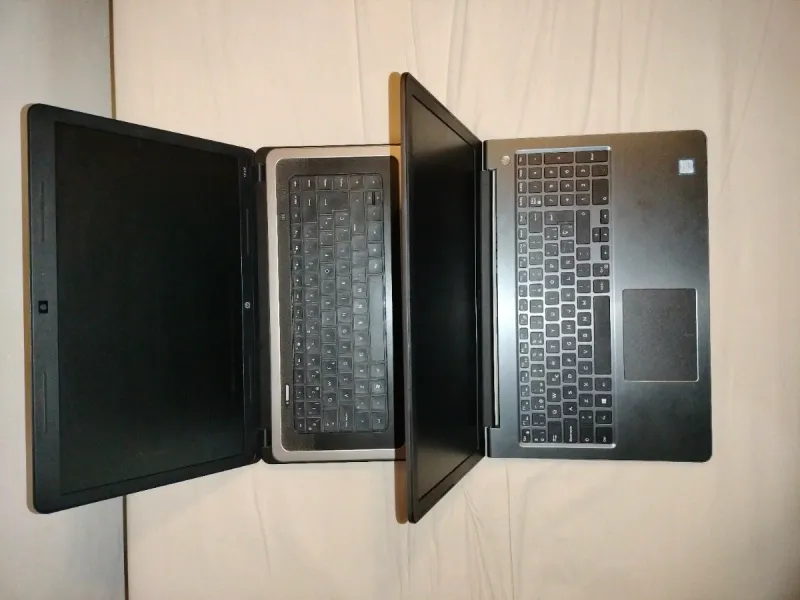 2 Portátiles HP y Dell Grises afbeelding 2