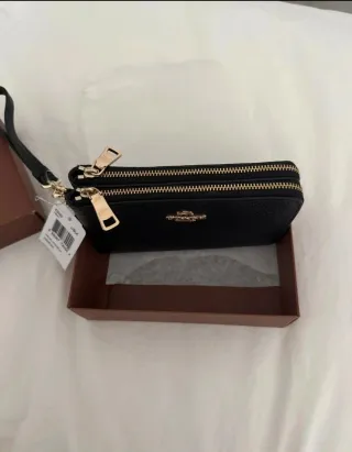 Monedero Coach Negro Piel