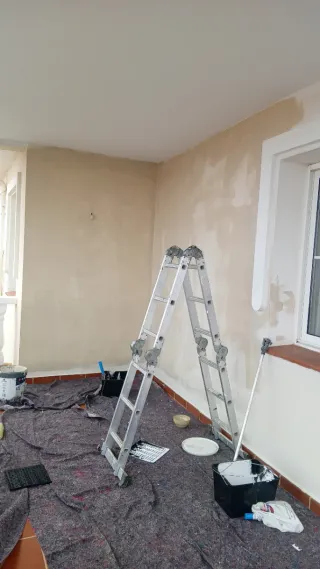 Mantenimiento de piscinas jardínes electricidad