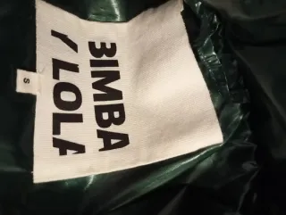 Chaqueta verde brillante acolchada