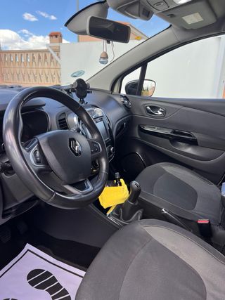 LIMPIEZA DE VEHICULOS A DOMICILIO.