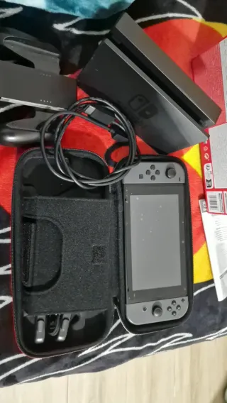 Nintendo Switch Grigio/Nero + Accessori