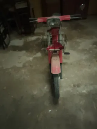 Vespino SC roja sin documentación