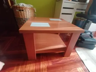 Mesa auxiliar madera y cristal salón