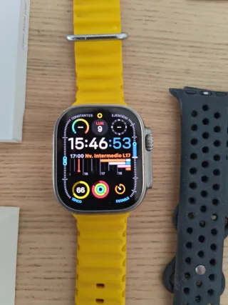 Apple Watch Ultra 1 con correas