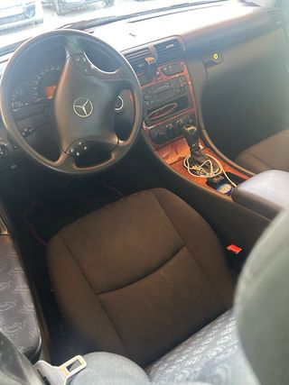 Mercedes-Benz C220 2002