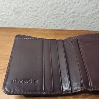 Cartera Uterqüe Piel Marrón y Beige