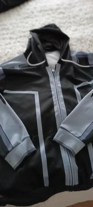 Lote 5 Felpe e Camicia a Quadri