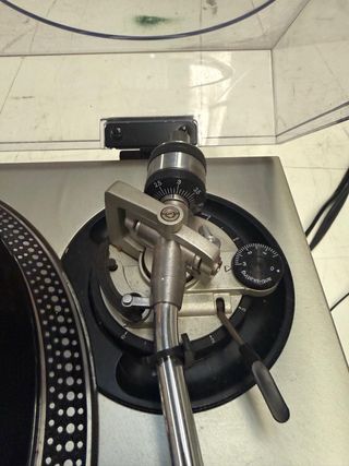 2x Technics SL-1200 MK2 Tocadiscos