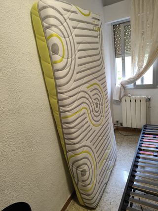 Cama Articulada Metálica y Colchon 90cm