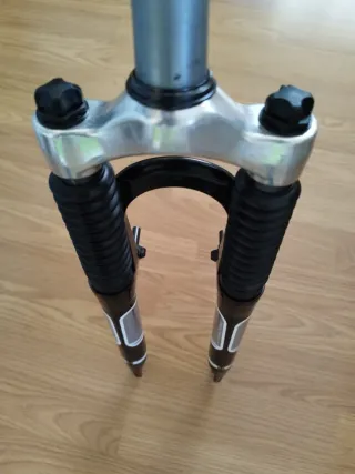 Horquilla suspensión Rock Shox Indy