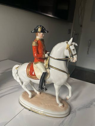 Augarten Pirouette Porcelana de Viena, Firmado