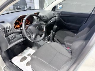 Toyota Avensis 2006 ( 127.467 kms ) Etiq C